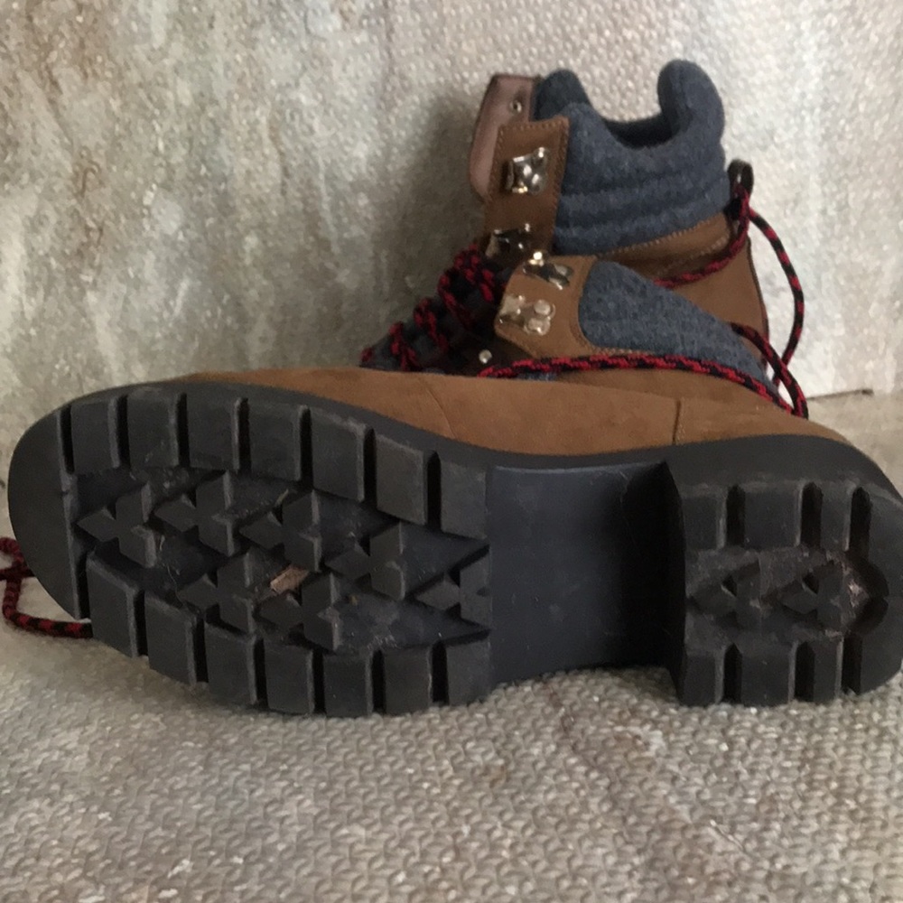 Mudd Women Winter Booties Size 7 1/2 Med - Picture 4 of 4